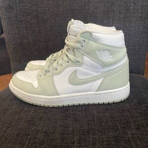 Jordan 1 Retro High OG - Seafoam/White
